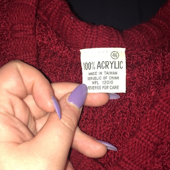 Red Acrylic Sweater - Picture 4 of 4